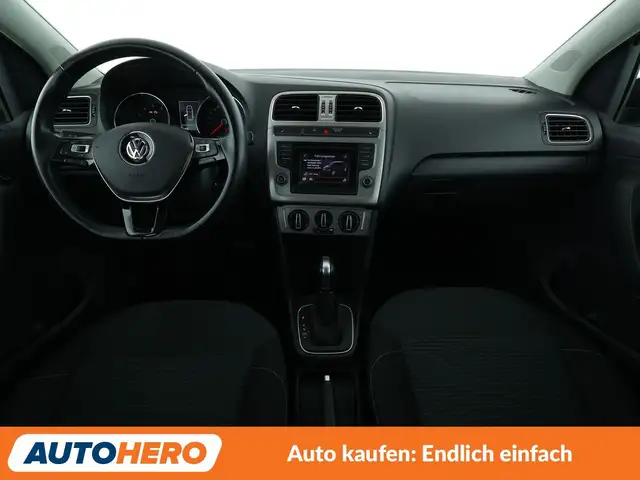 Volkswagen Polo view 12