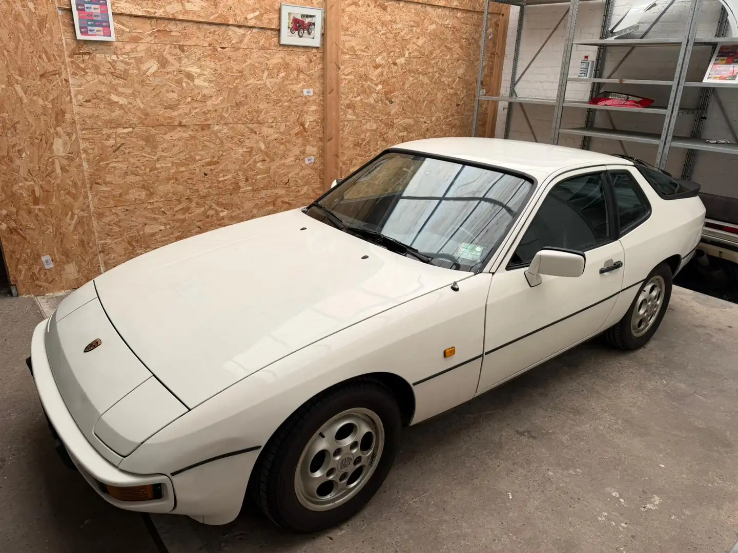 Porsche 924 Blanco - 1