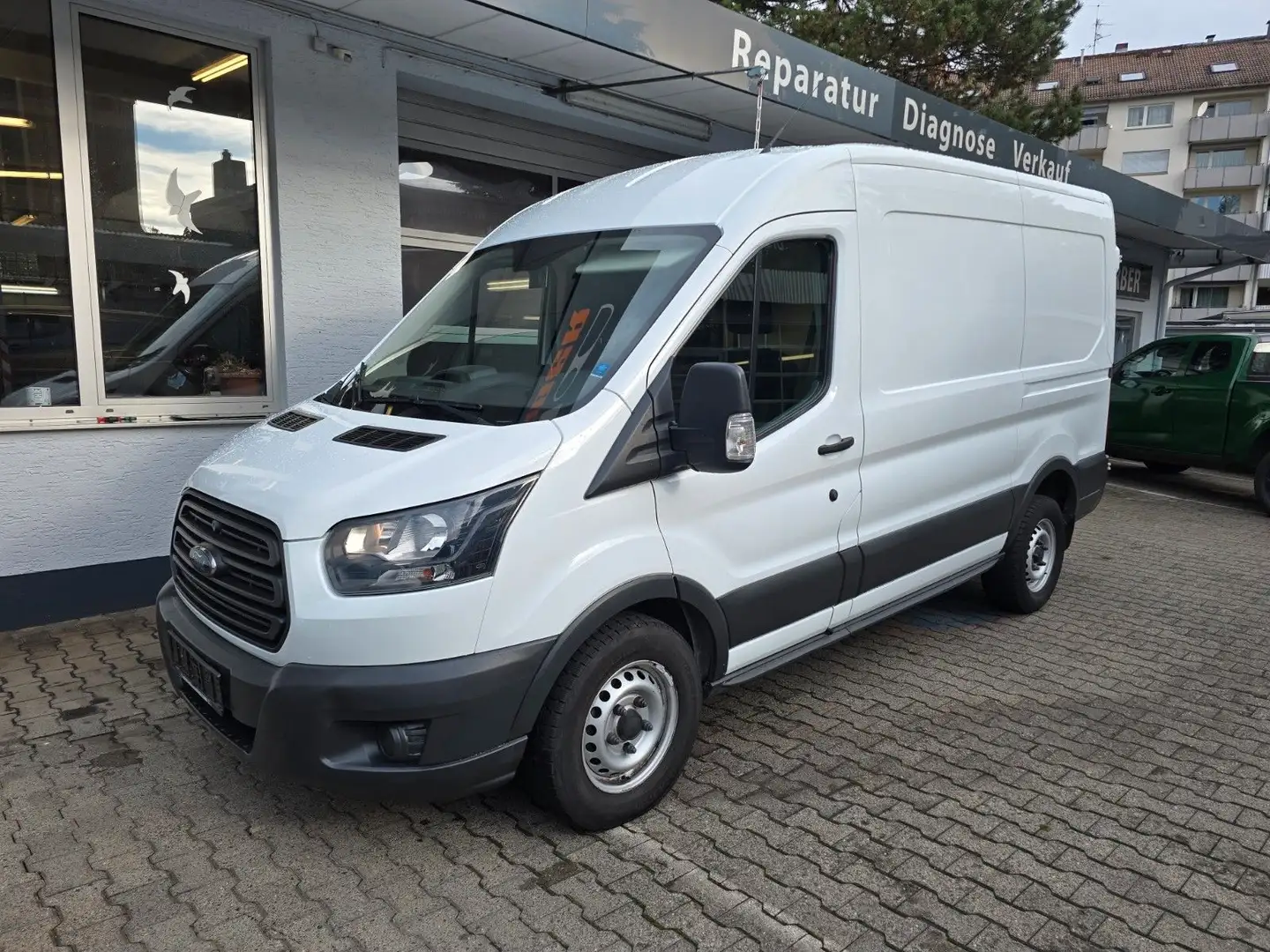 Ford Transit Kasten 350 L2H2 Automatik*Kamera*AHK Weiß - 1