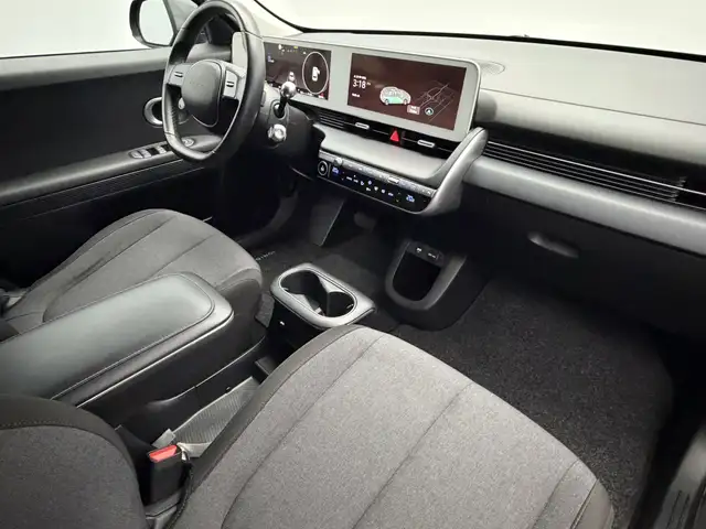 Hyundai Ioniq 5 view 8