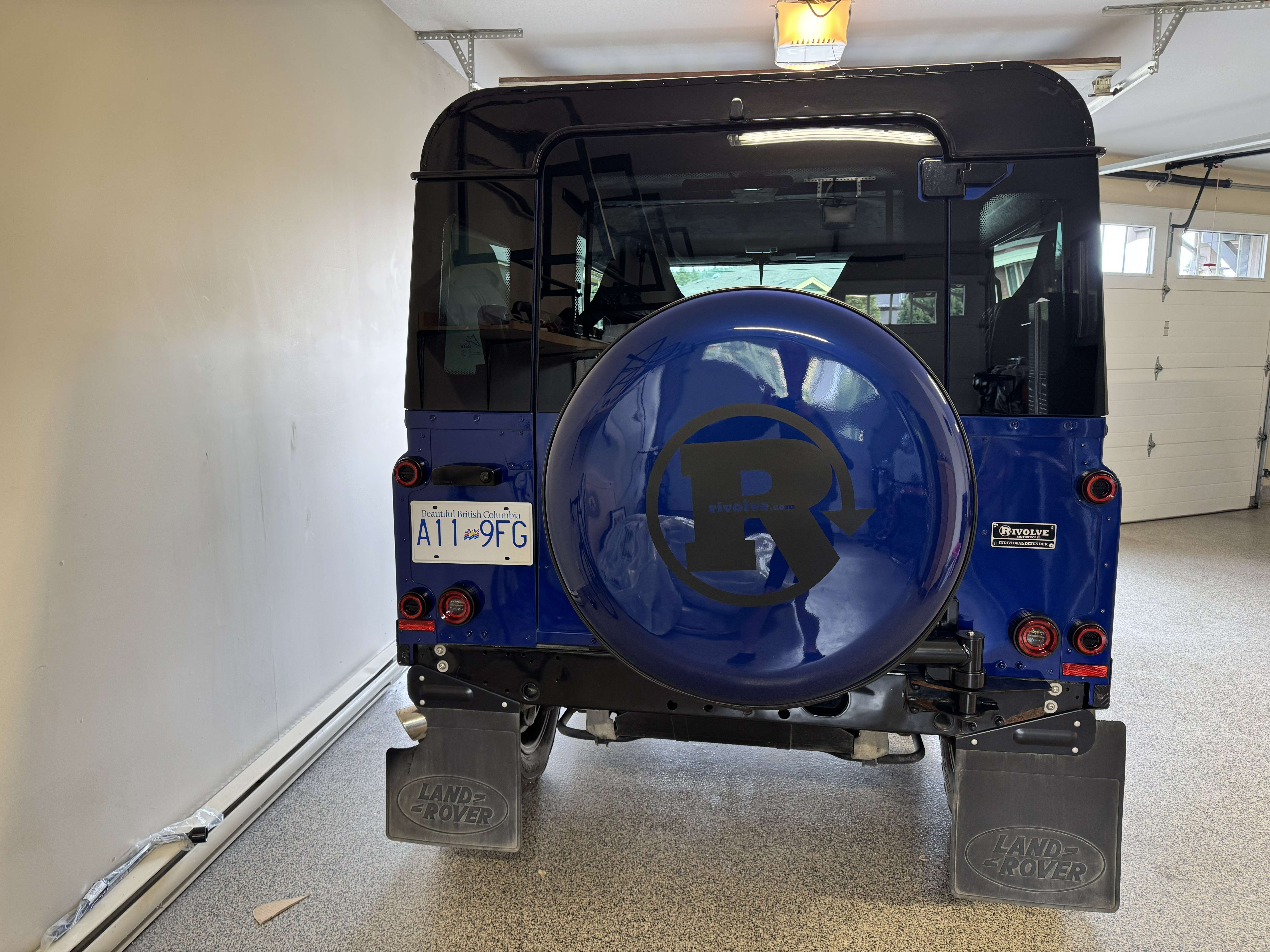 2002 Land Rover Defender thumb 14