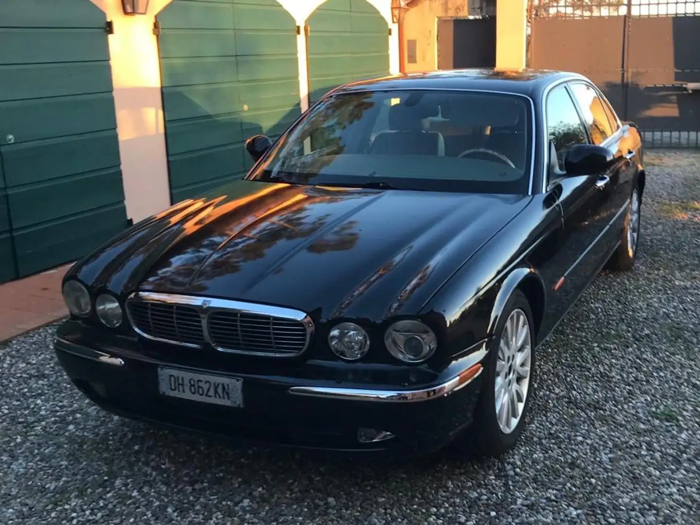 Jaguar XJ XJ VII-VIII 2003 4.2 V8 Executive Fekete - 1