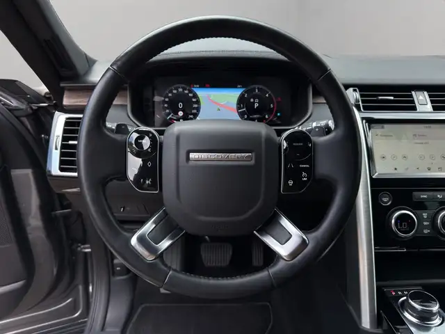 Land Rover Discovery view 19