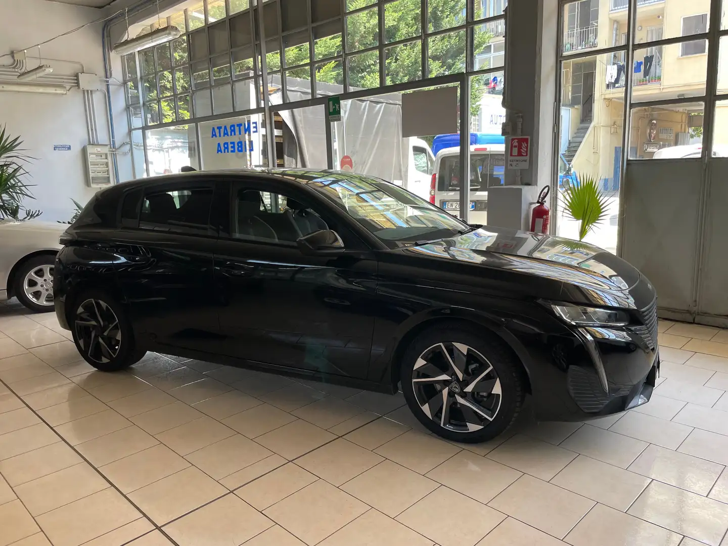 Peugeot 308 308 1.2 puretech t Allure s Nero - 1