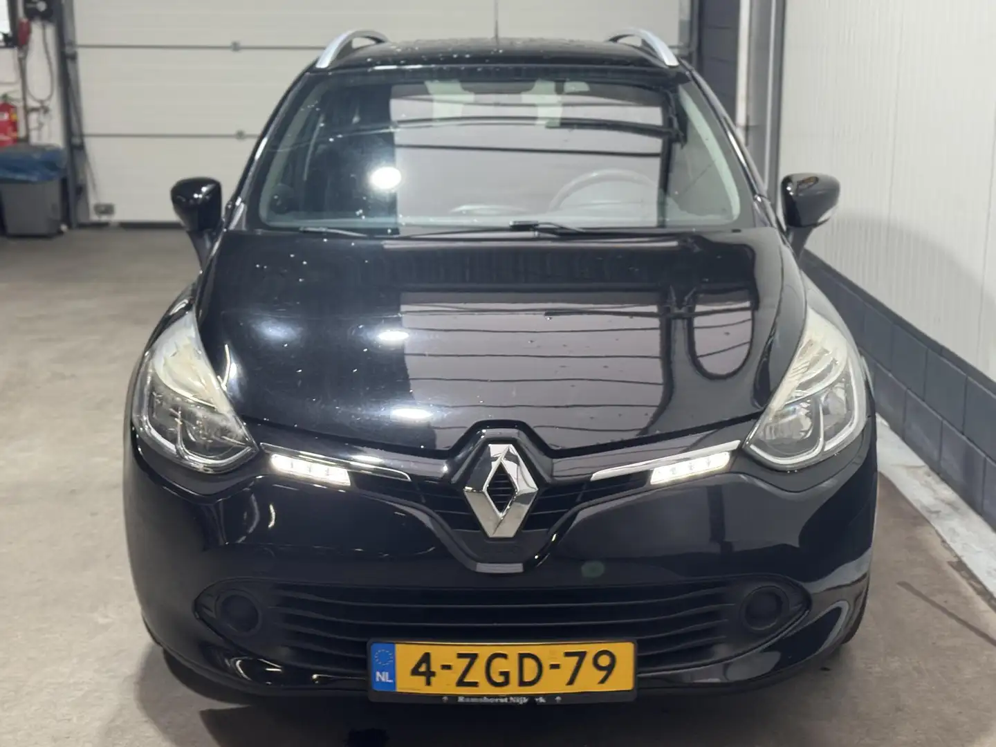 Renault Clio Estate 1.5 dCi ECO Expression Schwarz - 2