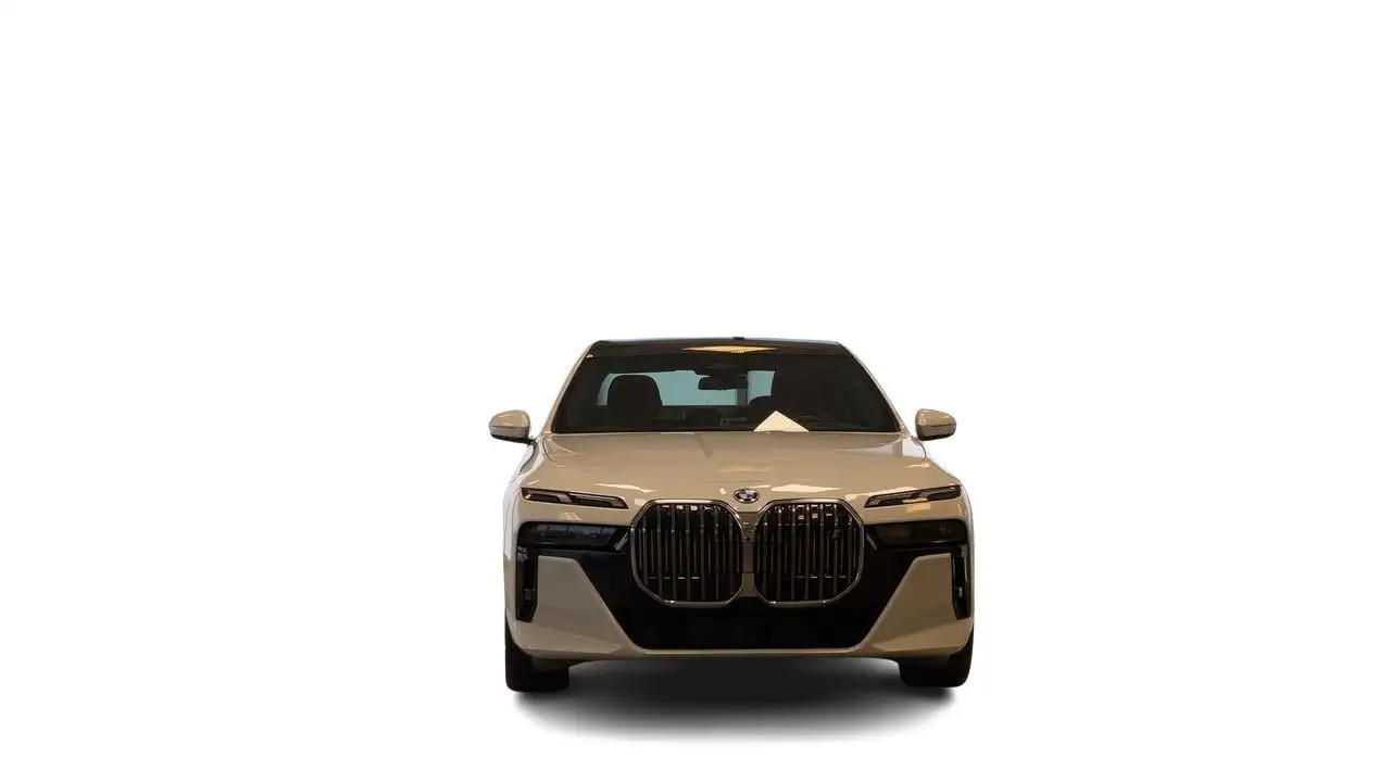 BMW i7 снимка BMW i7