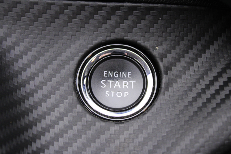 Peugeot e-2008 EV Active 50 kWh | Climate / Cruise / Carplay / Bl — photo 24