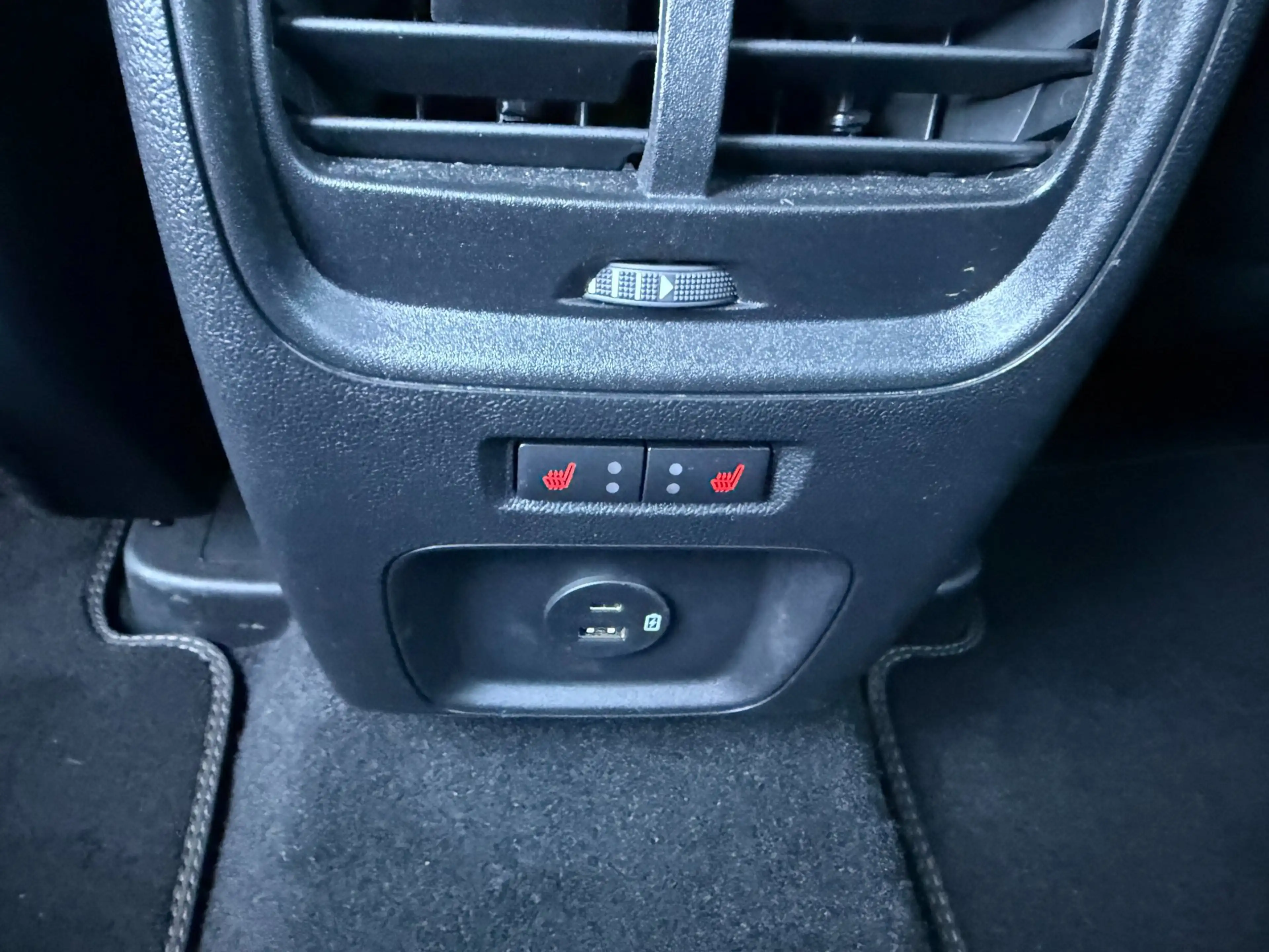 Ford Kuga 2.5 PHEV 225pk Vignale HUD, Camera's, Winter pack, — photo 31