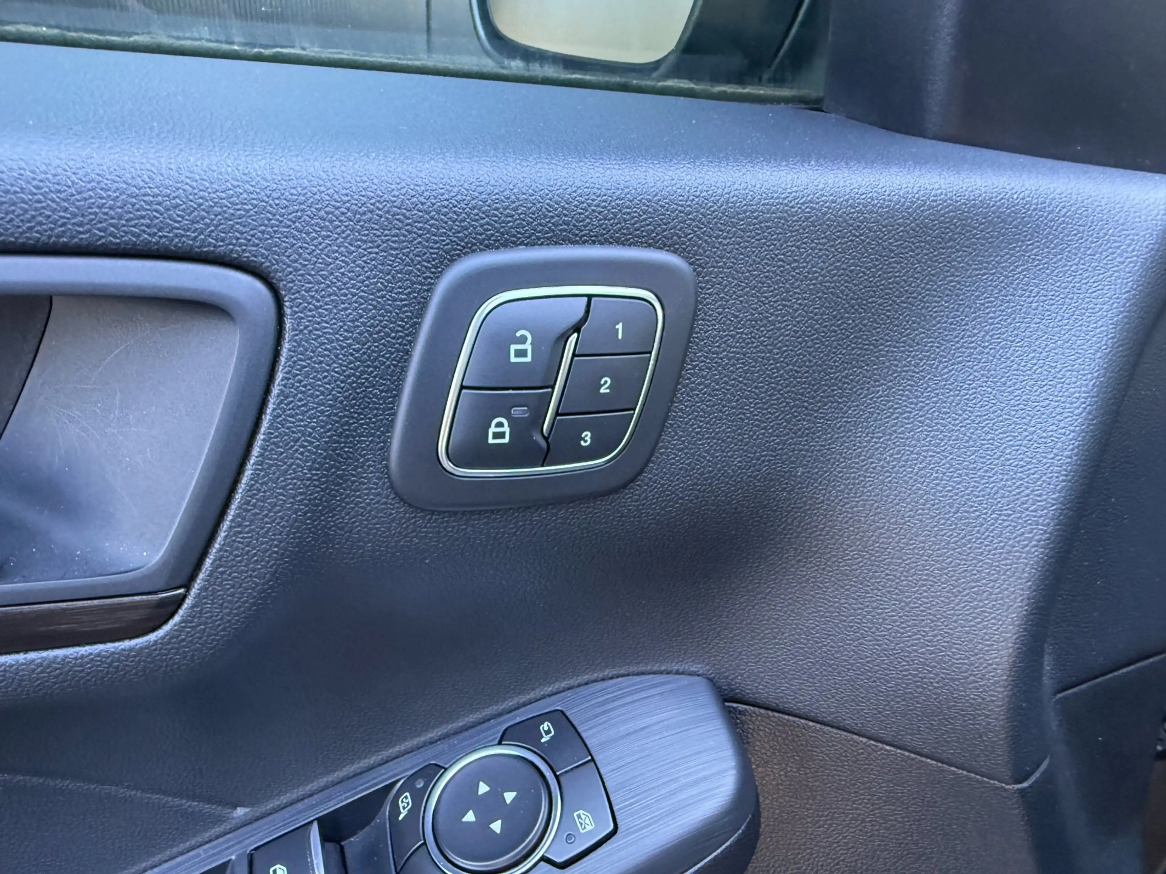 Ford Kuga 2.5 PHEV 225pk Vignale HUD, Camera's, Winter pack, — photo 12