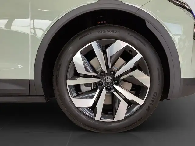 Skoda Elroq view 7