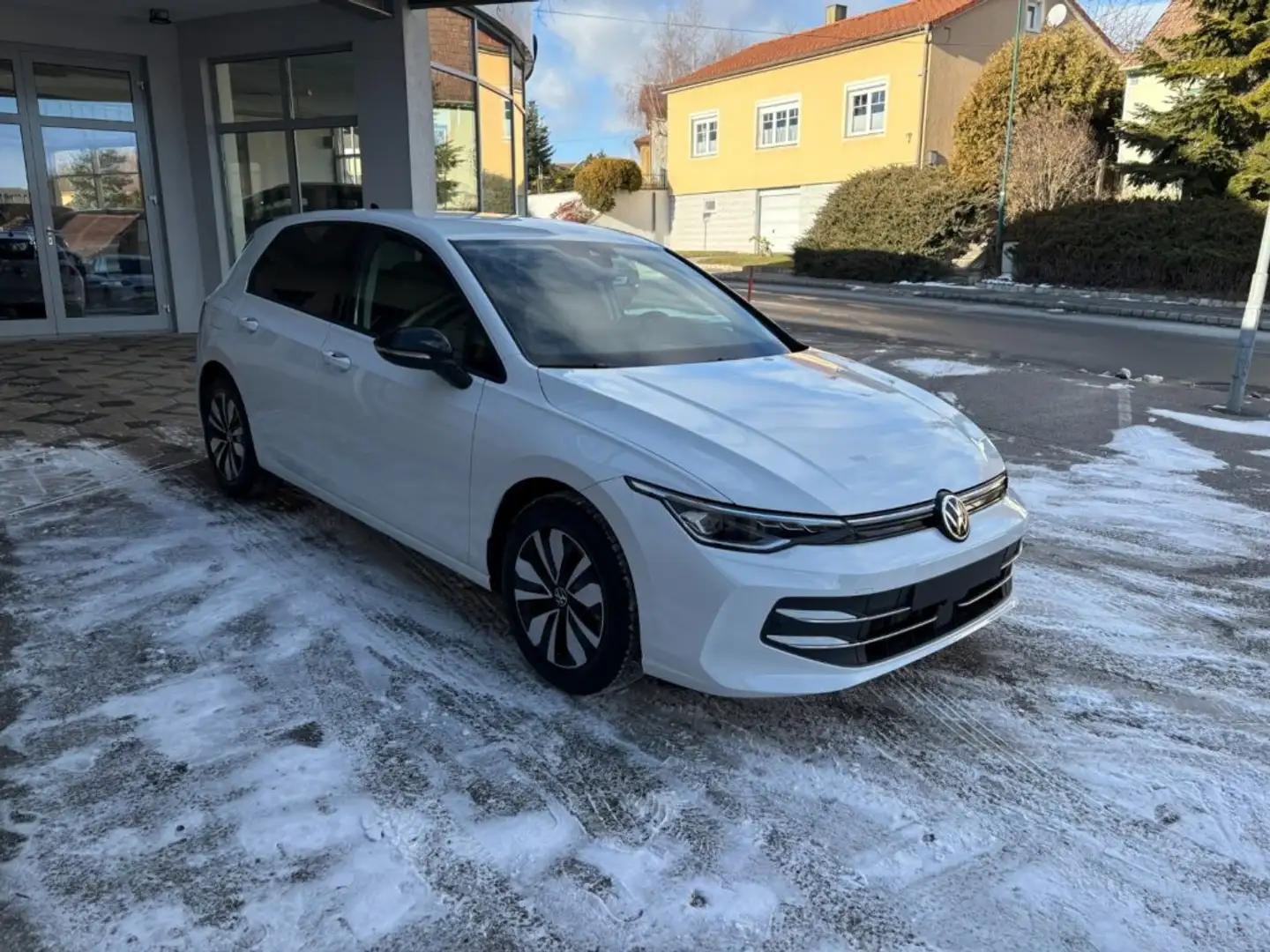 Volkswagen Golf Life 1.5 TSI Weiß - 2