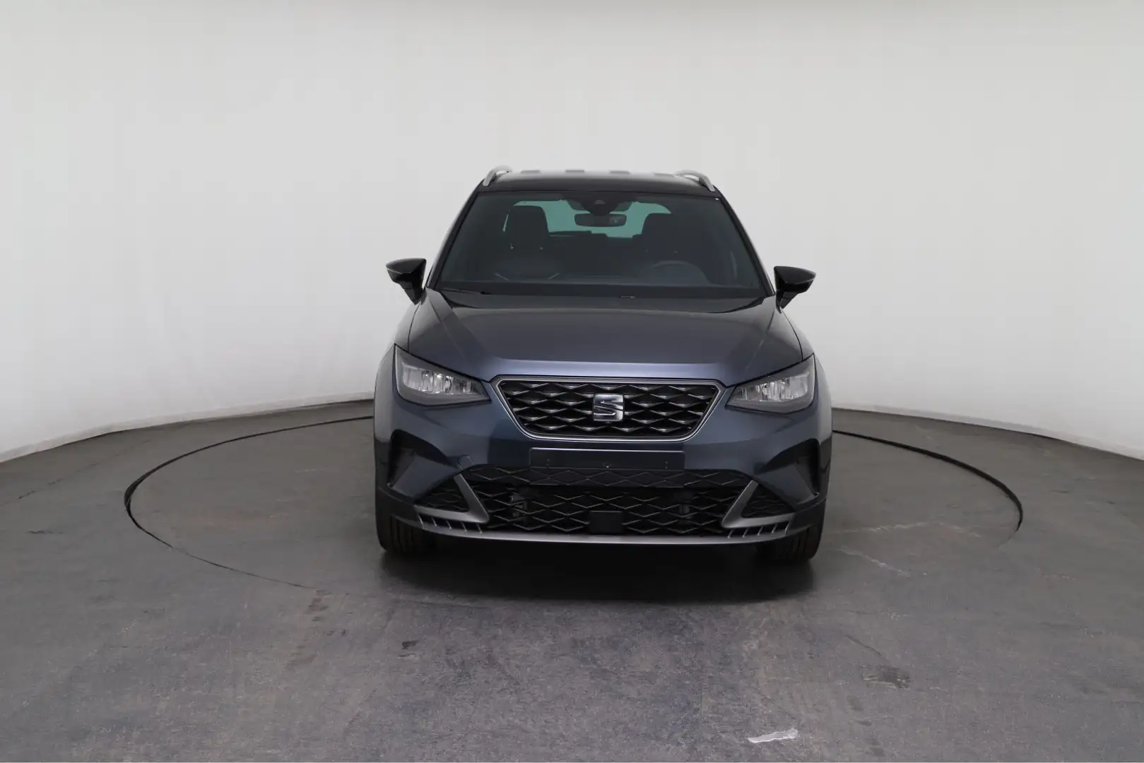 SEAT Arona FR 1.5 TSI 110kW (150 PS) 7-Gang DSG Grijs - 2