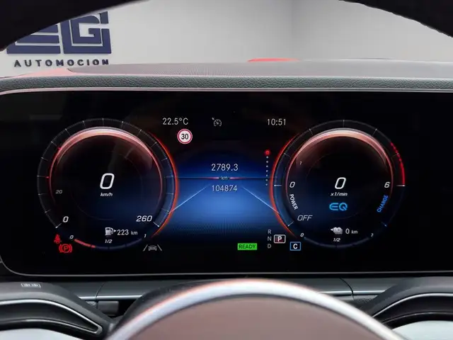 Mercedes-Benz Gle view 13