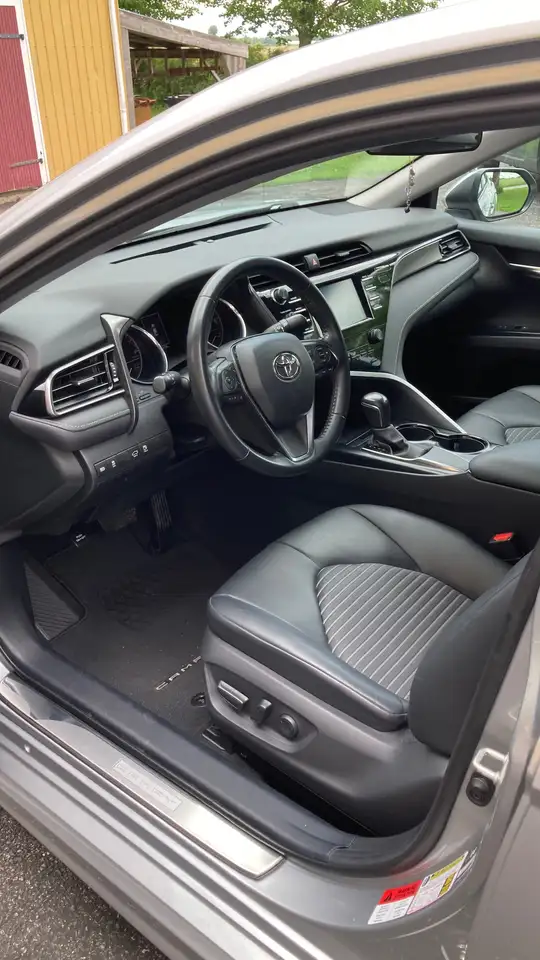 Toyota Camry photo Toyota Camry