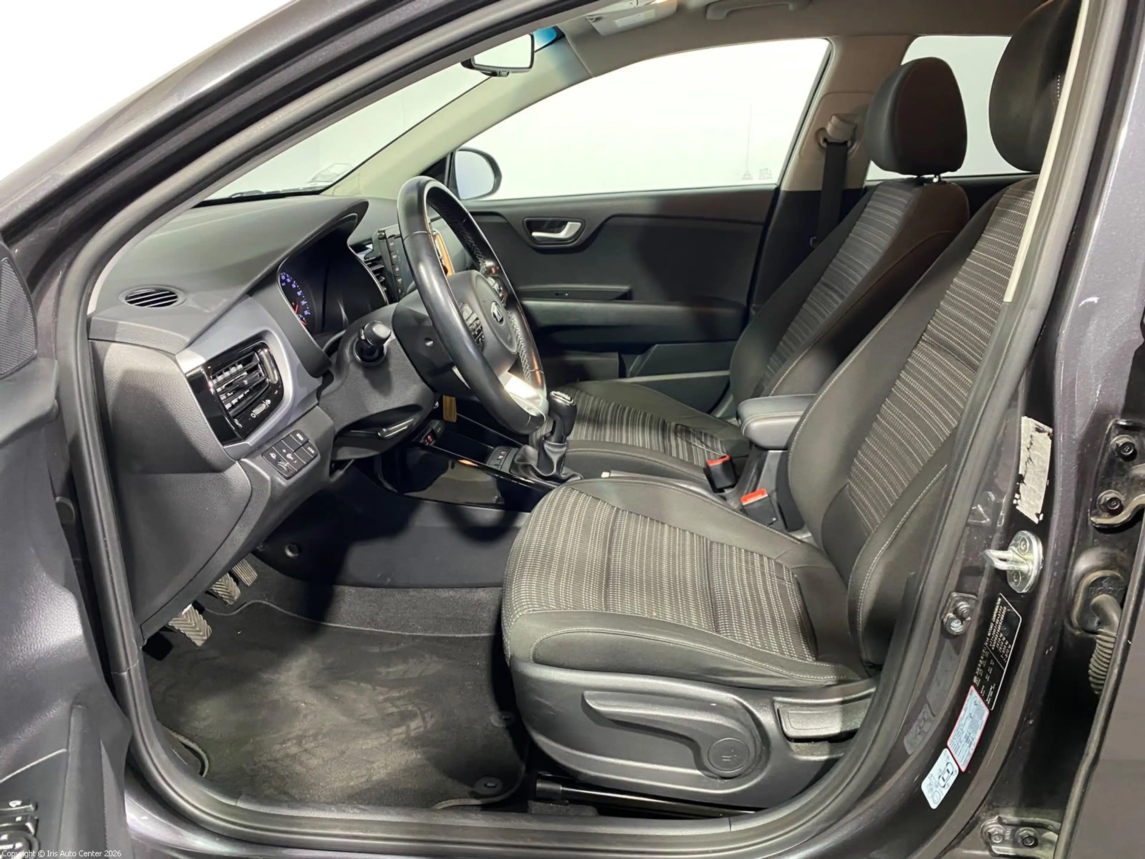 Kia Stonic 1.4 ISG | CARPLAY | CAMERA | CRUISE | NAVI. — photo 5
