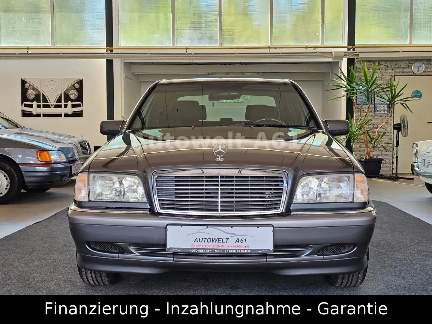 Mercedes-Benz C 180 Lim. Elegance *Rentnerauto*Klima* Grau - 2