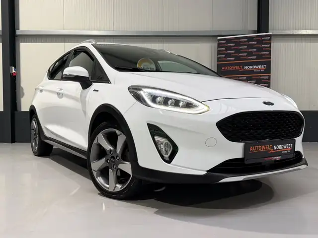 Ford Fiesta 1.5 TDCi Cross Active Plus LED NAVI B&O SPUR TOTW