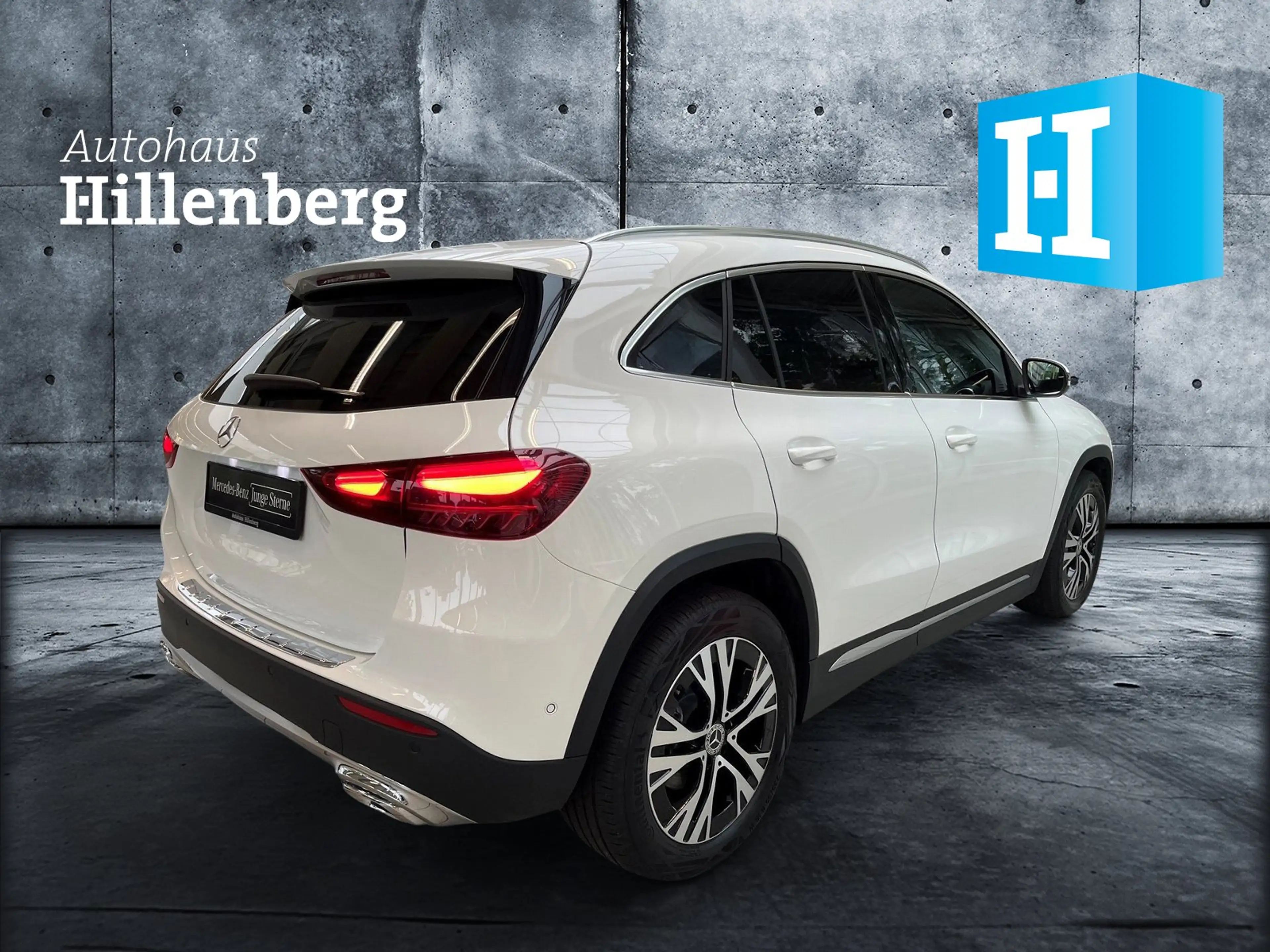 Mercedes-Benz GLA 200 Progressive Line Advanced — photo 4