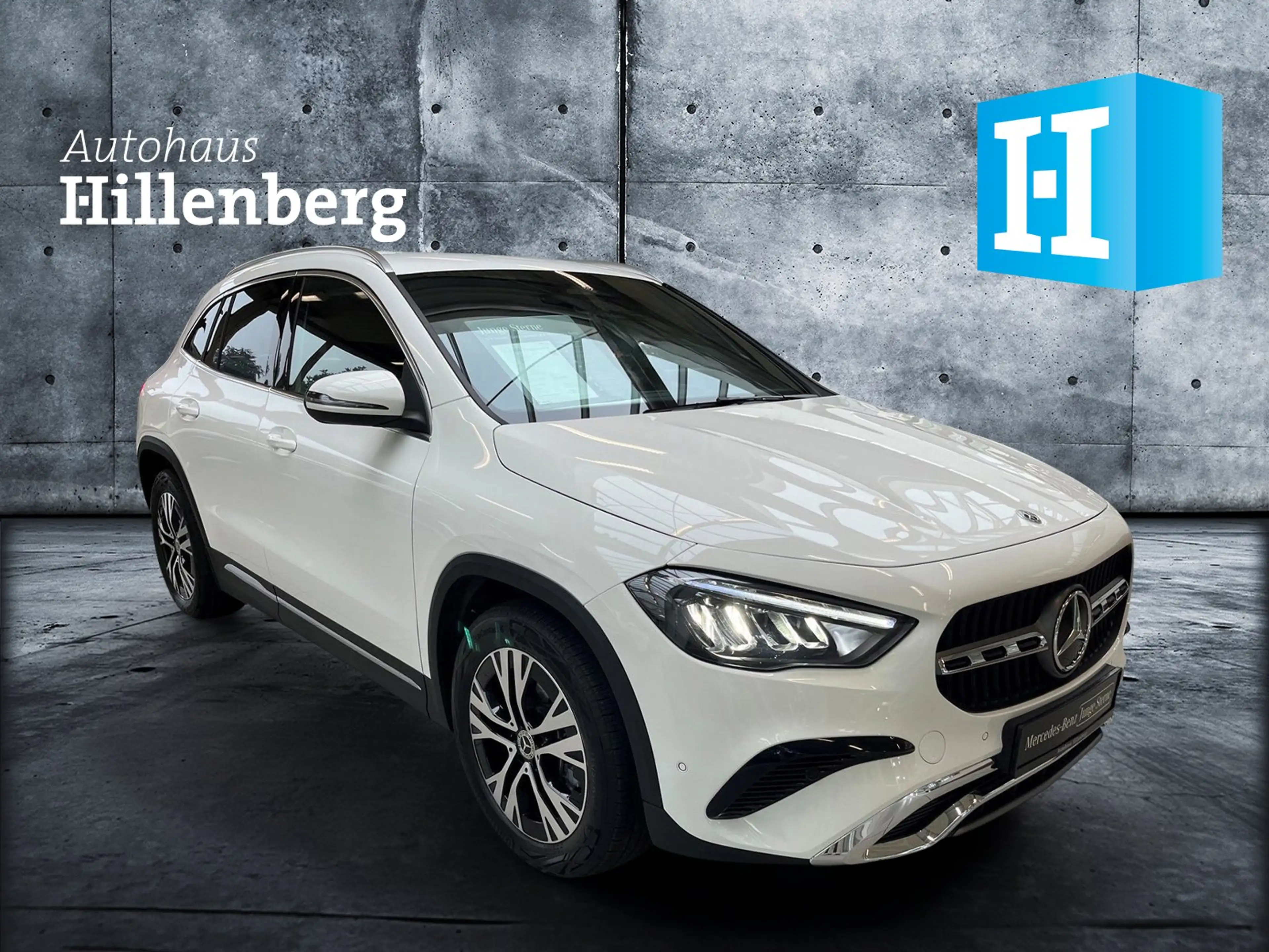Mercedes-Benz GLA 200 Progressive Line Advanced — photo 3