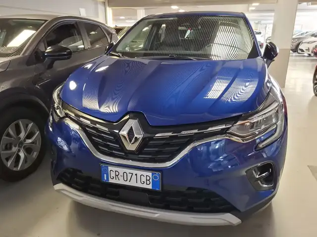 Renault Captur view 12