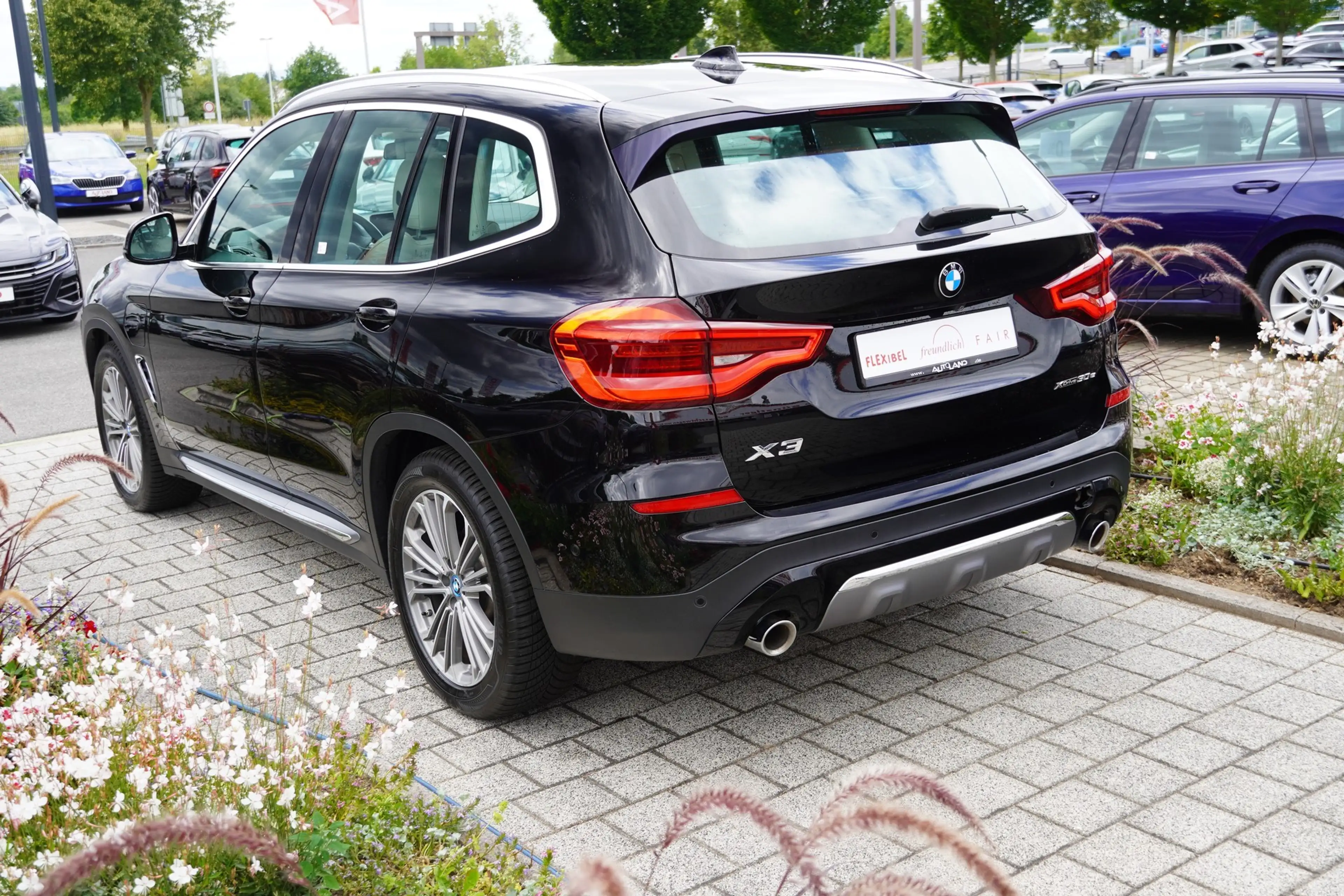 BMW X3 xDrive 30e Luxury Line Leder AHK Totwinkel — photo 6