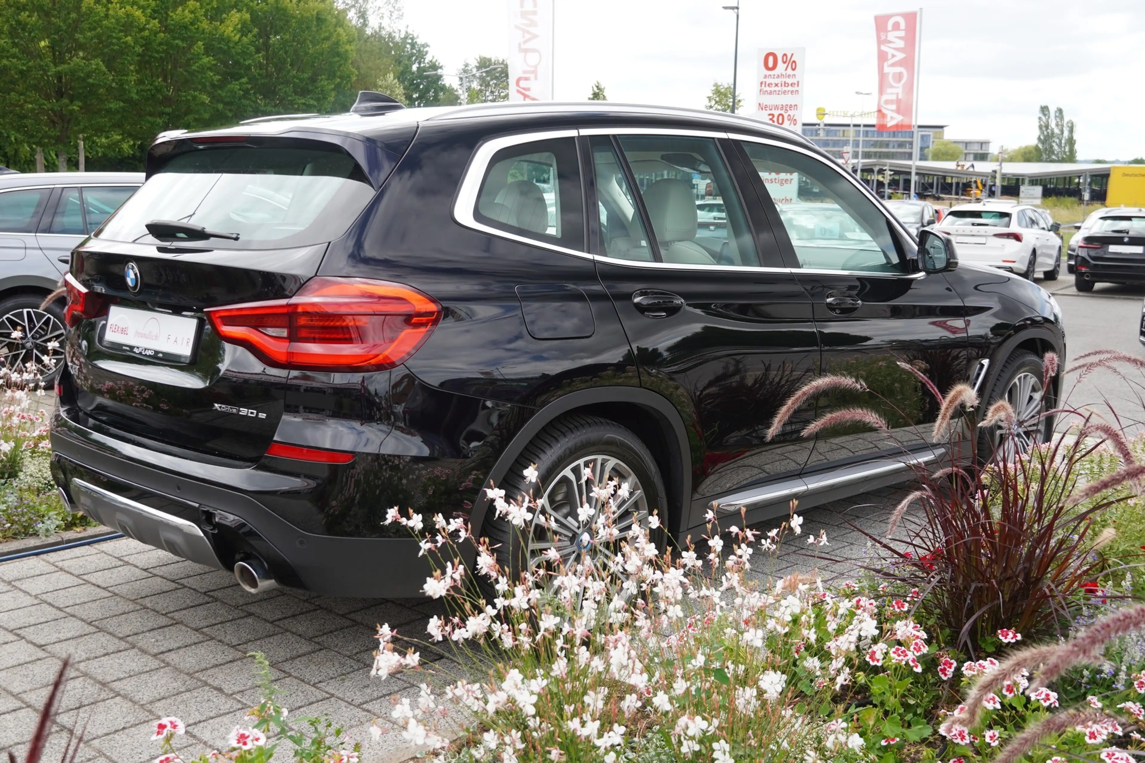 BMW X3 xDrive 30e Luxury Line Leder AHK Totwinkel — photo 8