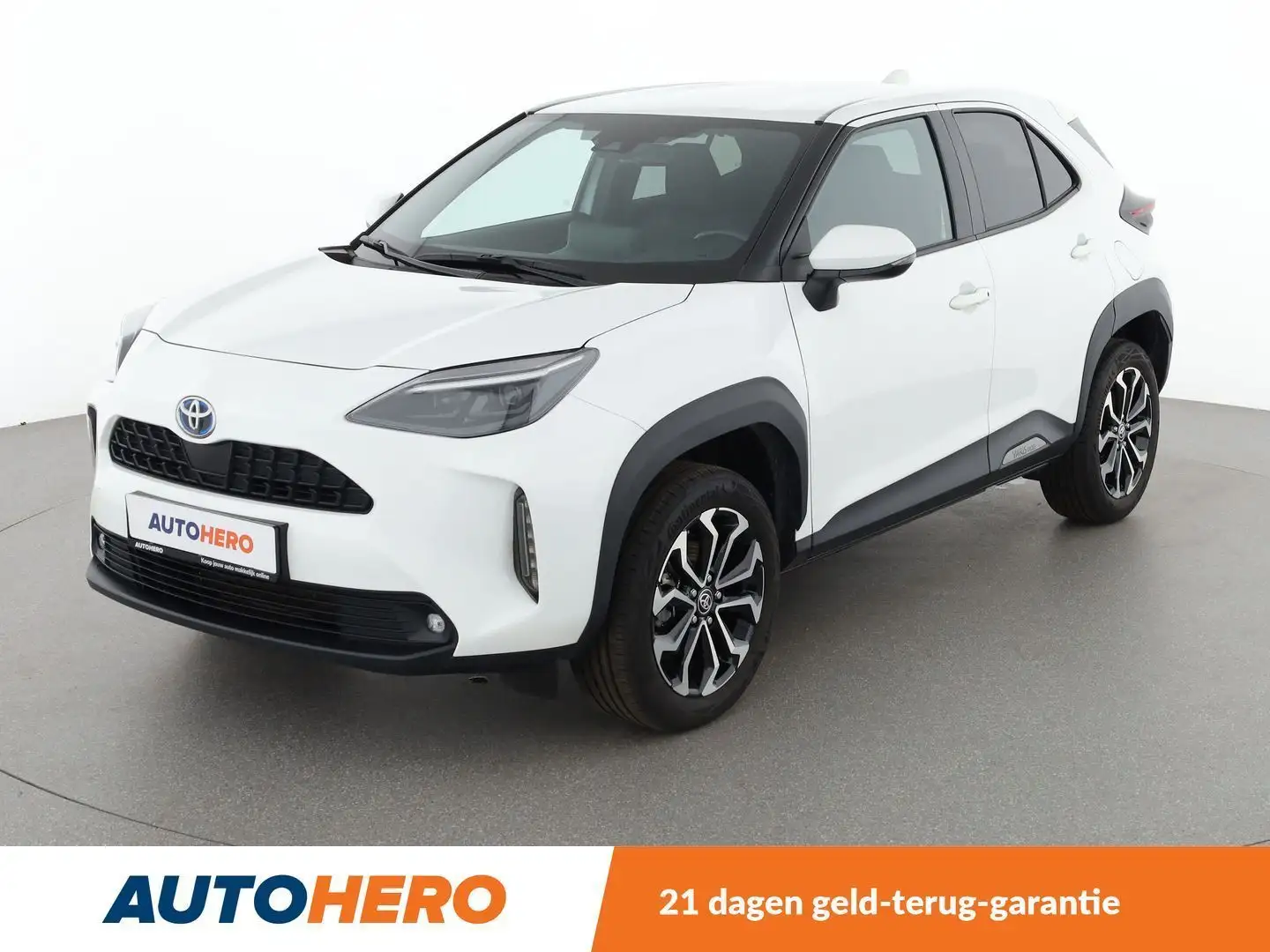 Toyota Yaris Cross 1.5 Hybrid 2WD Team D Wit - 1