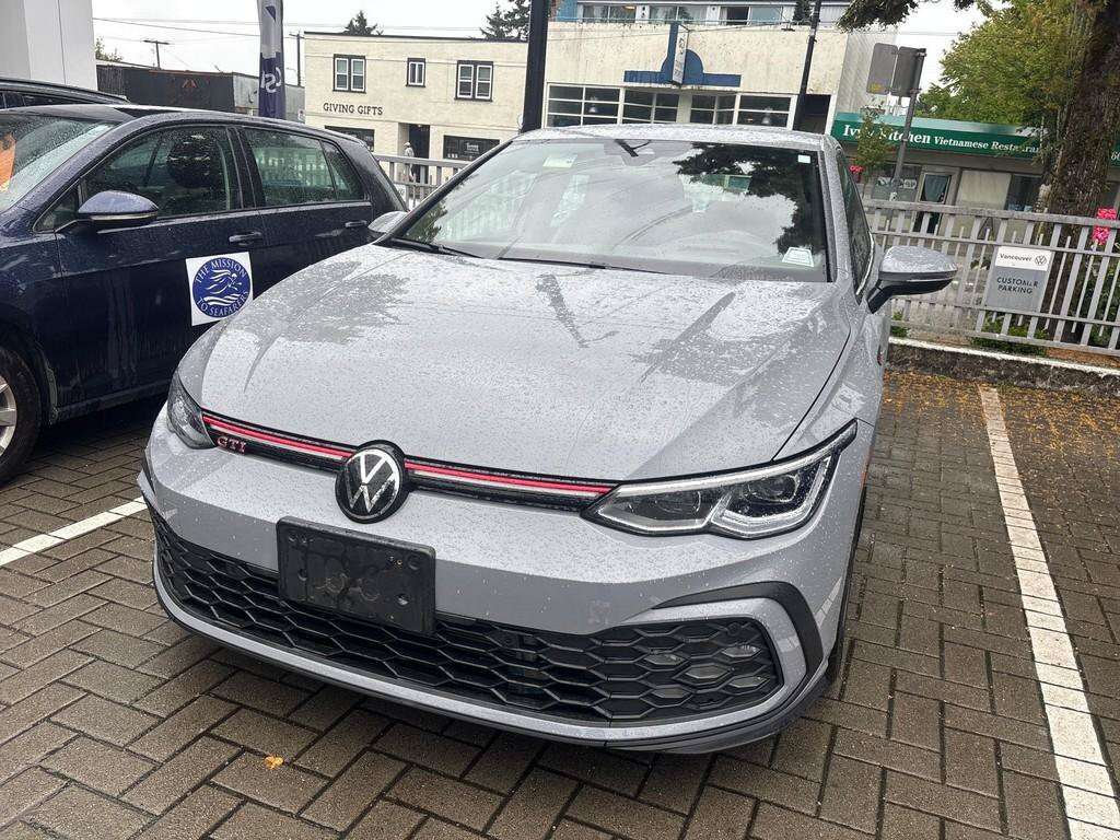 2023 Volkswagen Golf Performance
