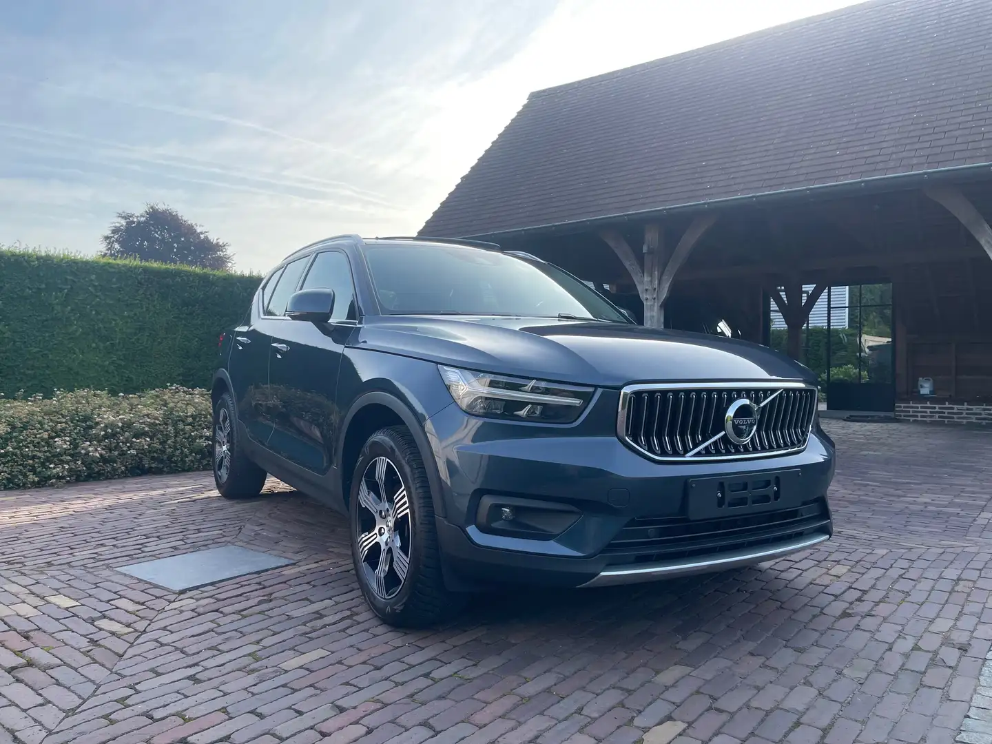 Volvo XC40 1,5T2-Inscription-LEDER-Schuifdak-Carpl-LED-Full Bleu - 1