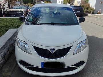 Ypsilon Y 1.2 69cv Gold