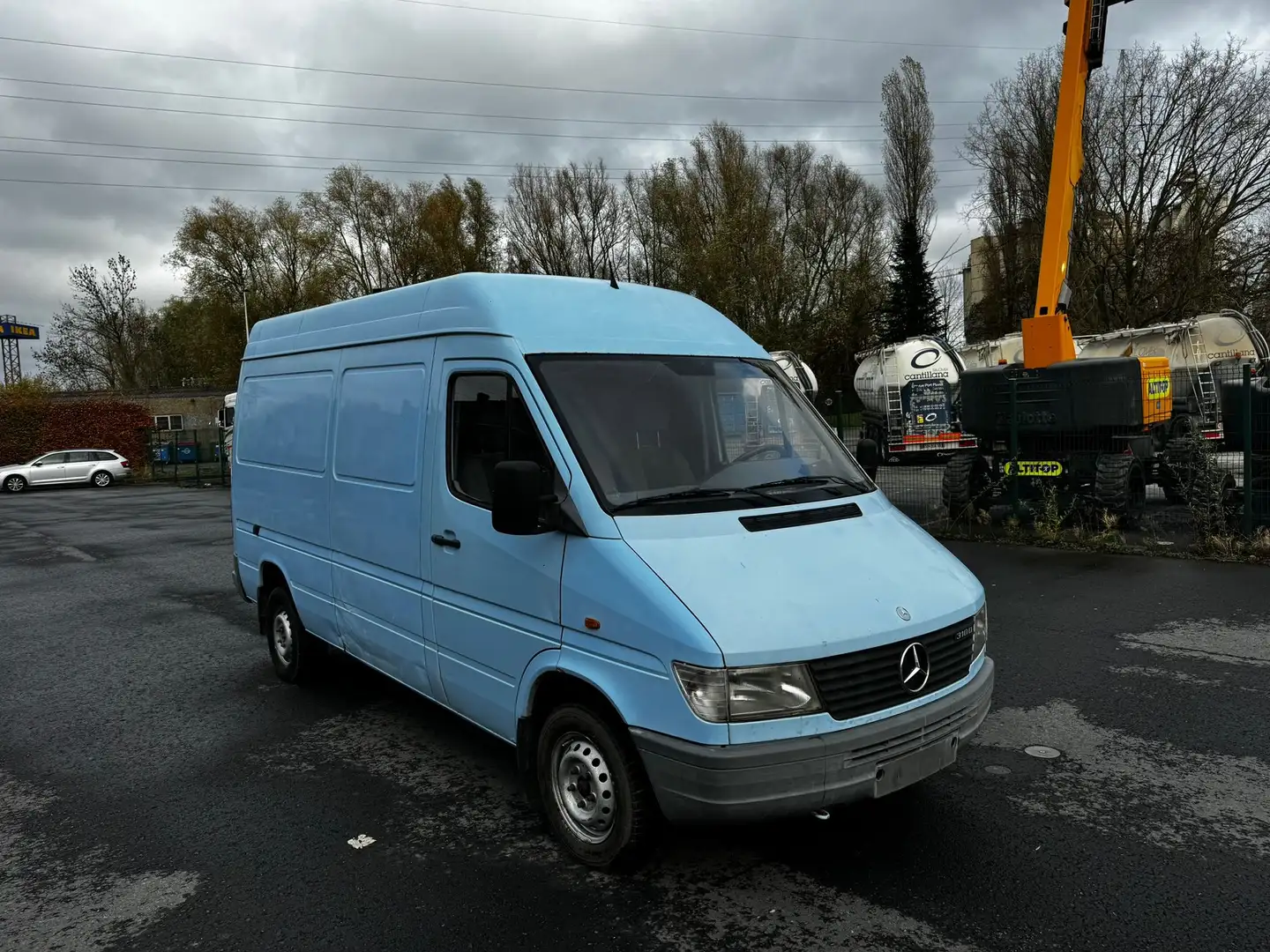 Mercedes-Benz Sprinter 310D 5 CYLINDRES GRAND LEVIER DE VITESSE Blanc - 2