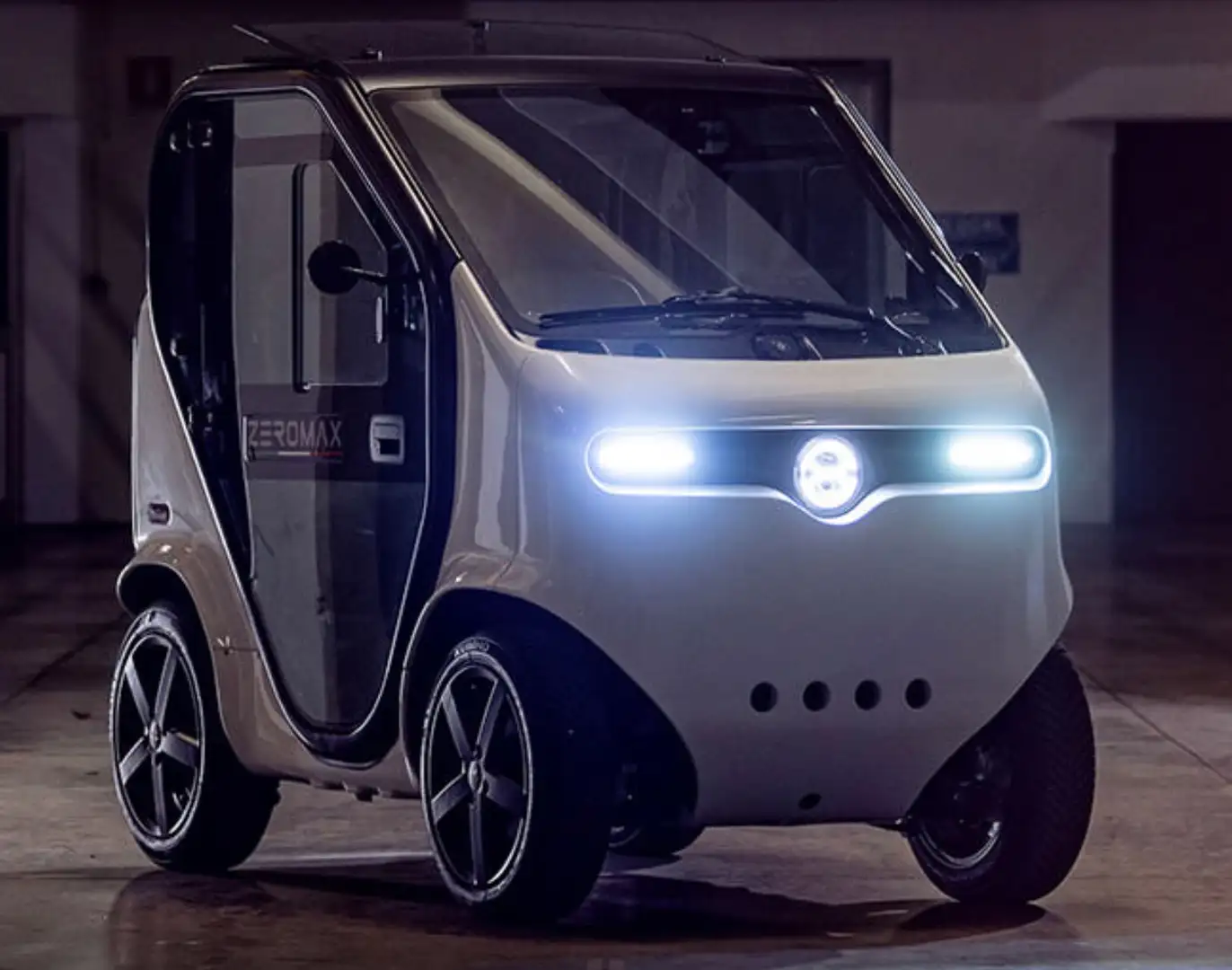 Tazzari EV ZEROMAX Blanc - 1