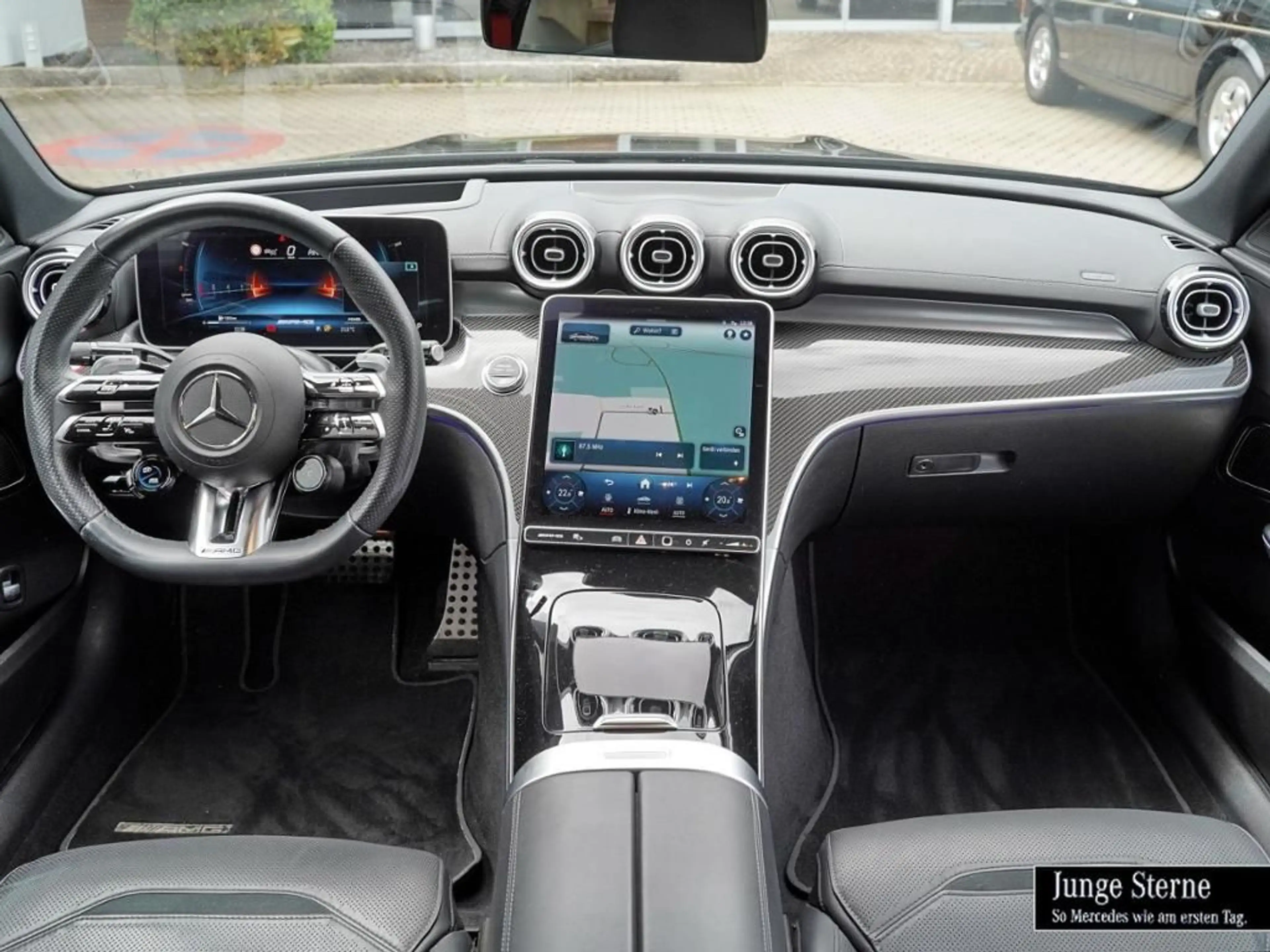 Mercedes-Benz C 43 AMG 4M Limo PANO+HEADUP+20''+HA-LENK+FAHRAS — photo 7