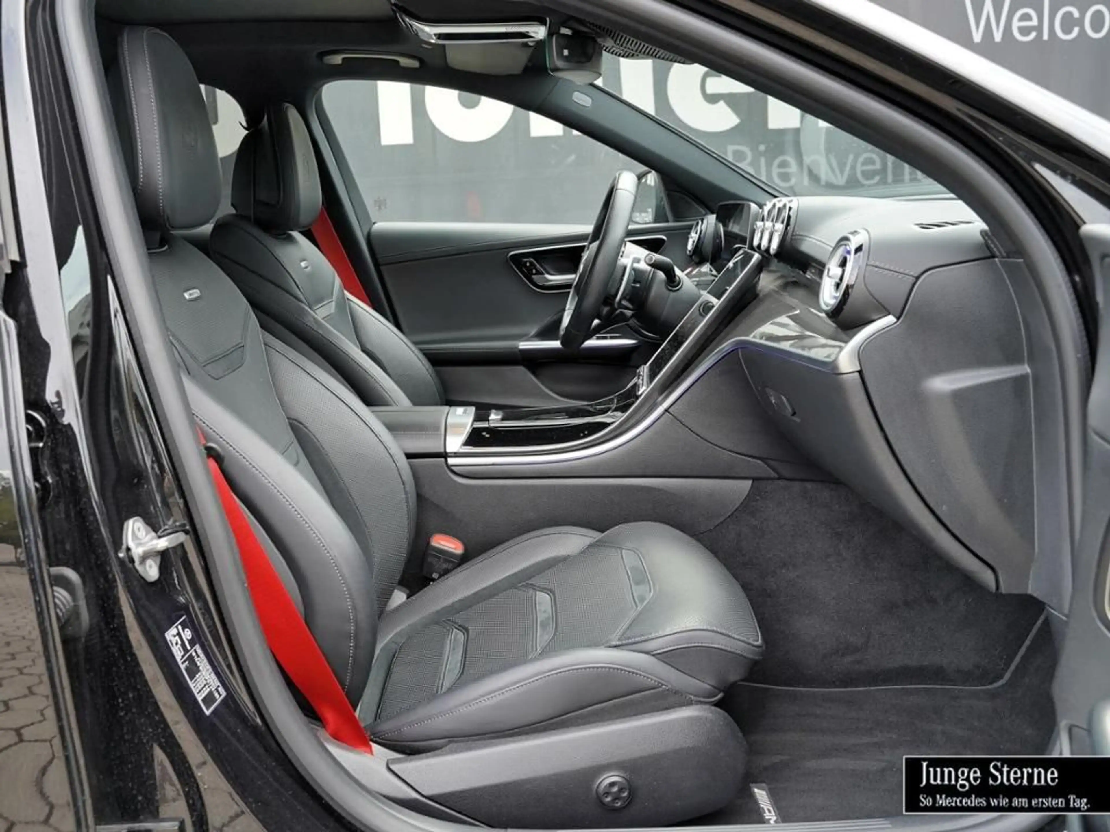 Mercedes-Benz C 43 AMG 4M Limo PANO+HEADUP+20''+HA-LENK+FAHRAS — photo 4