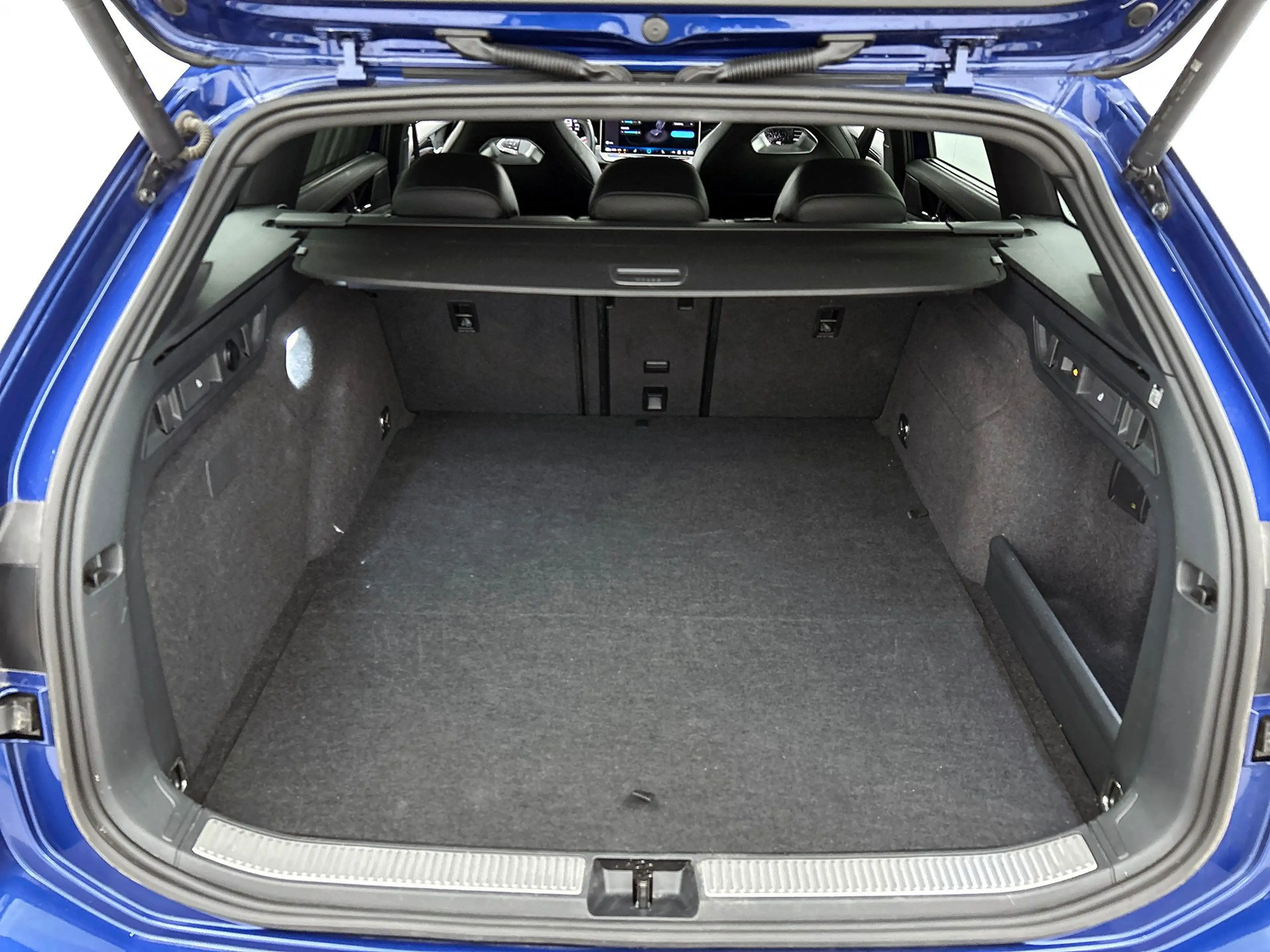 Volkswagen Passat Variant 1.5 eHybrid R-Line Edition | Camera | HeadUp Displ — photo 38