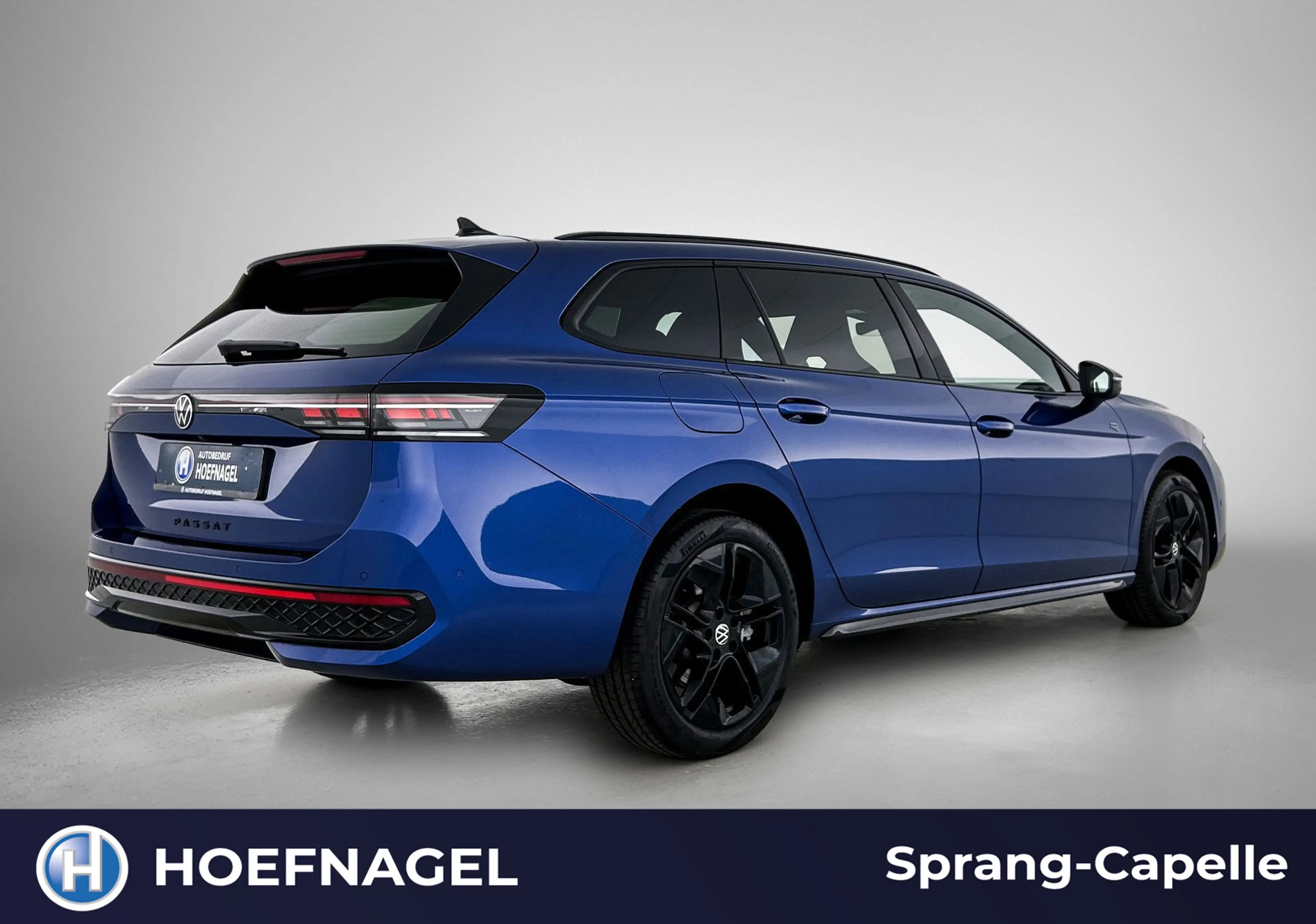 Volkswagen Passat Variant 1.5 eHybrid R-Line Edition | Camera | HeadUp Displ — photo 2