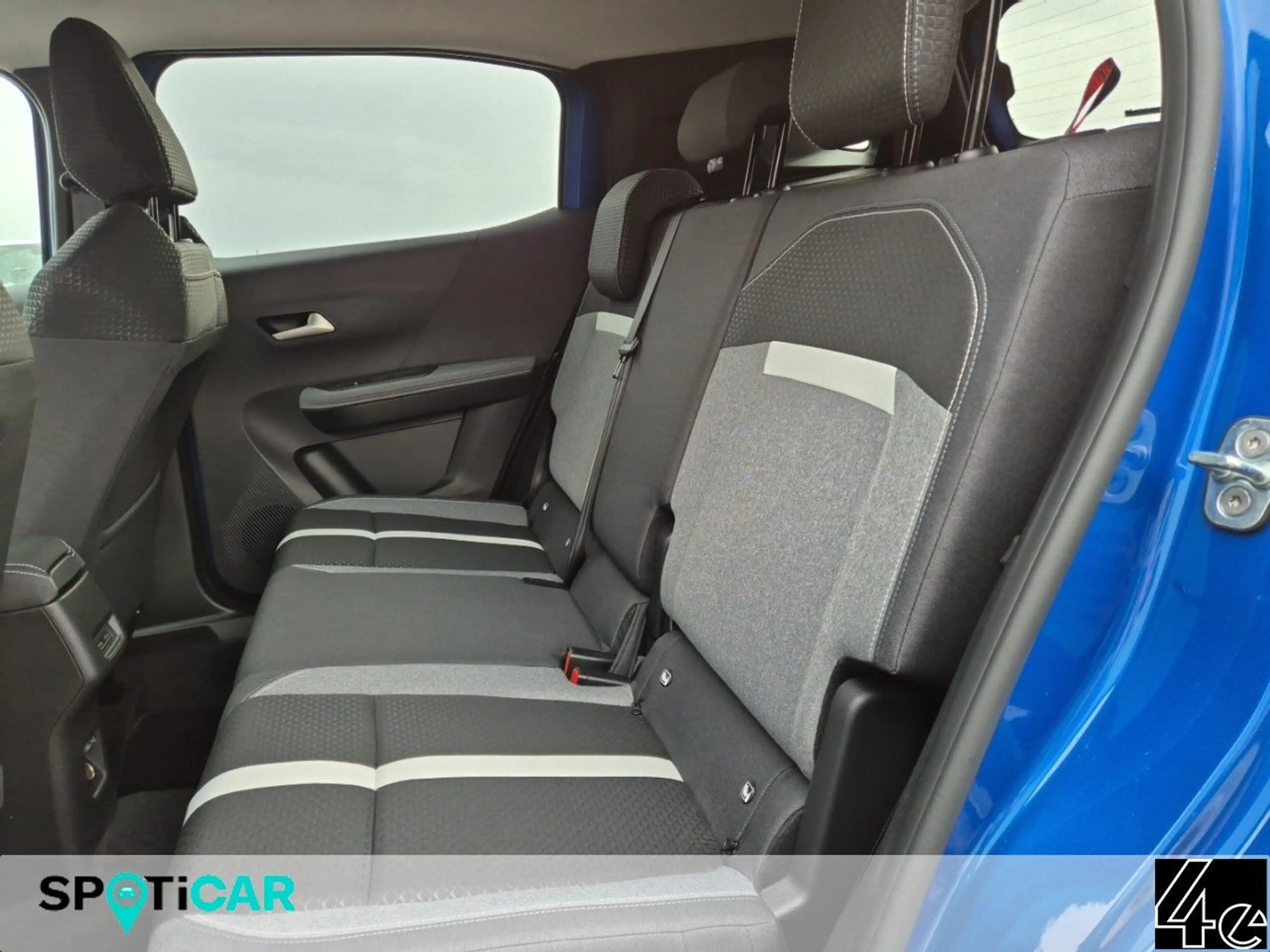 Opel Frontera Ultimate 1.2 81 kW — photo 10