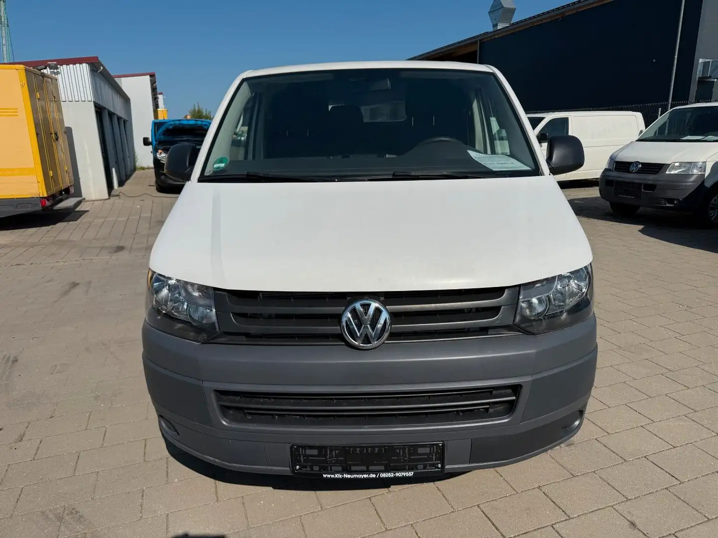 Volkswagen T5 Transporter / Klima/ AHK/ Radio Bílá - 2