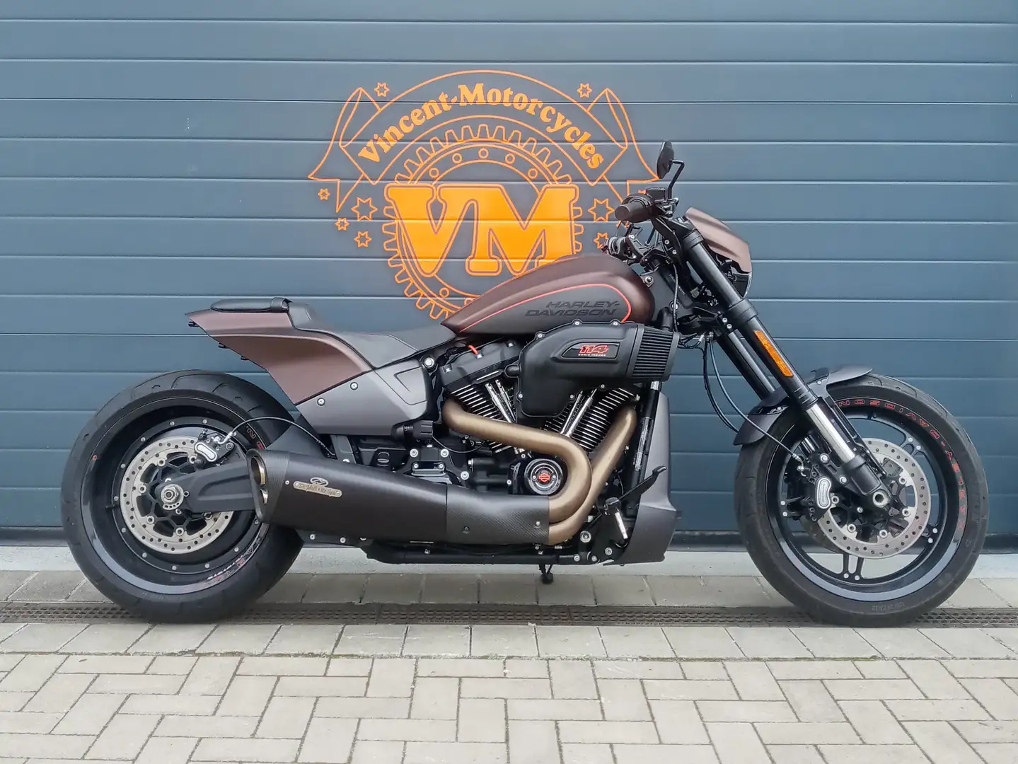 Harley-Davidson FXDR 114 Softtail alle Um/Anbauteile mit ABE bzw. TÜV! Brun - 1