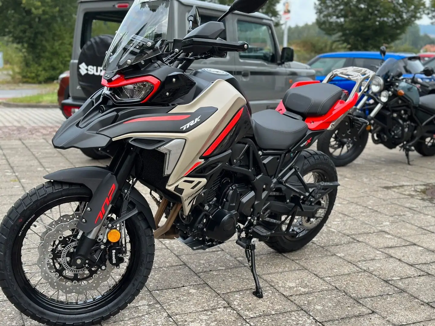 Benelli TRK 702 X - 2
