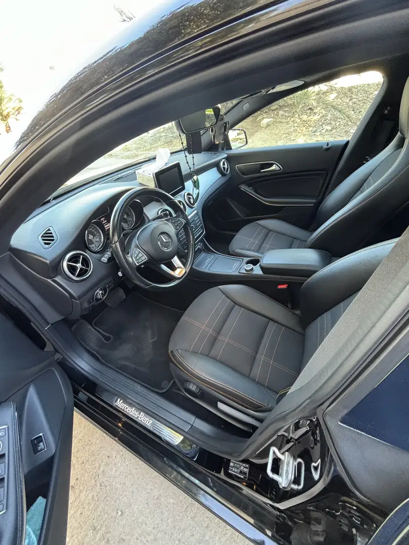 Mercedes-Benz CLA 200 très belle Mercedes roule inpecable - 1