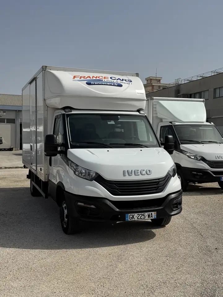 Iveco Daily 2022 — фото 9