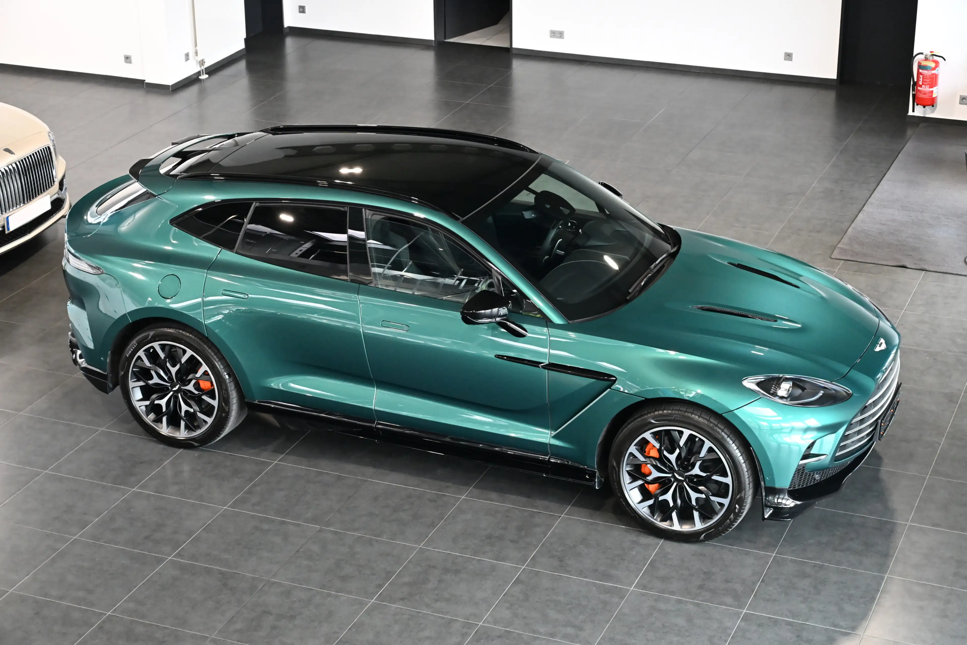 Aston Martin DBX 707 Racing Green Garantie 2027 — photo 3