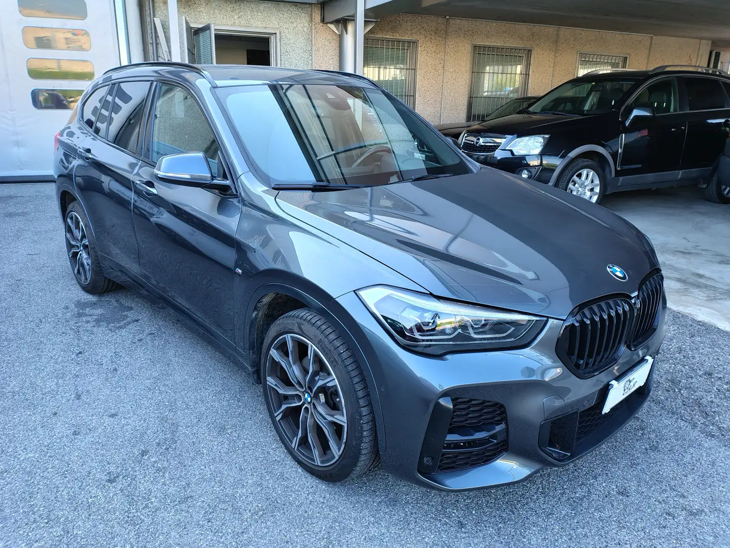BMW X1 X1 Xdrive18d Msport auto Grigio - 2