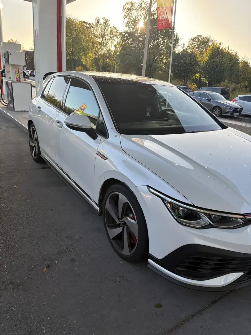 Volkswagen Golf GTI 2.0 TSI OPF DSG Clubsport - 2