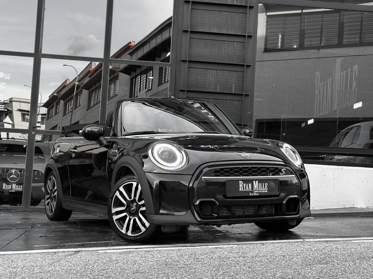 MINI Cooper S Cabrio 131kW Aut. Negro - 1