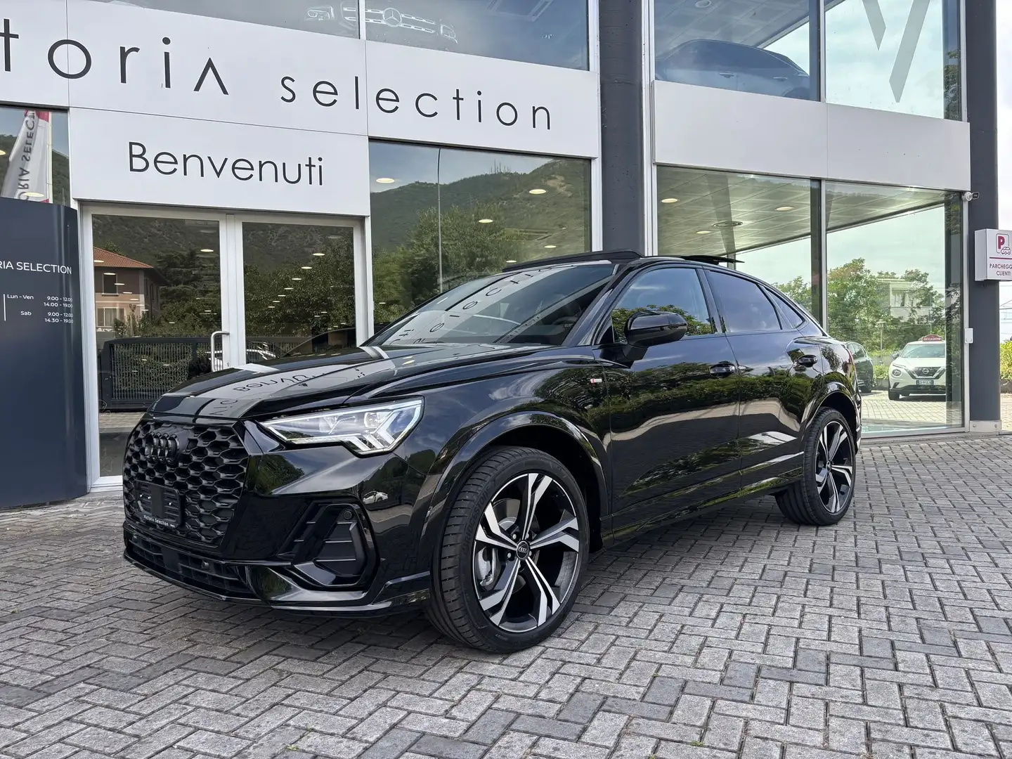 Audi Q3 SPB 40 TDI QUATTRO 193 CV C.AUTOMATICO S-LINE TET Nero - 2