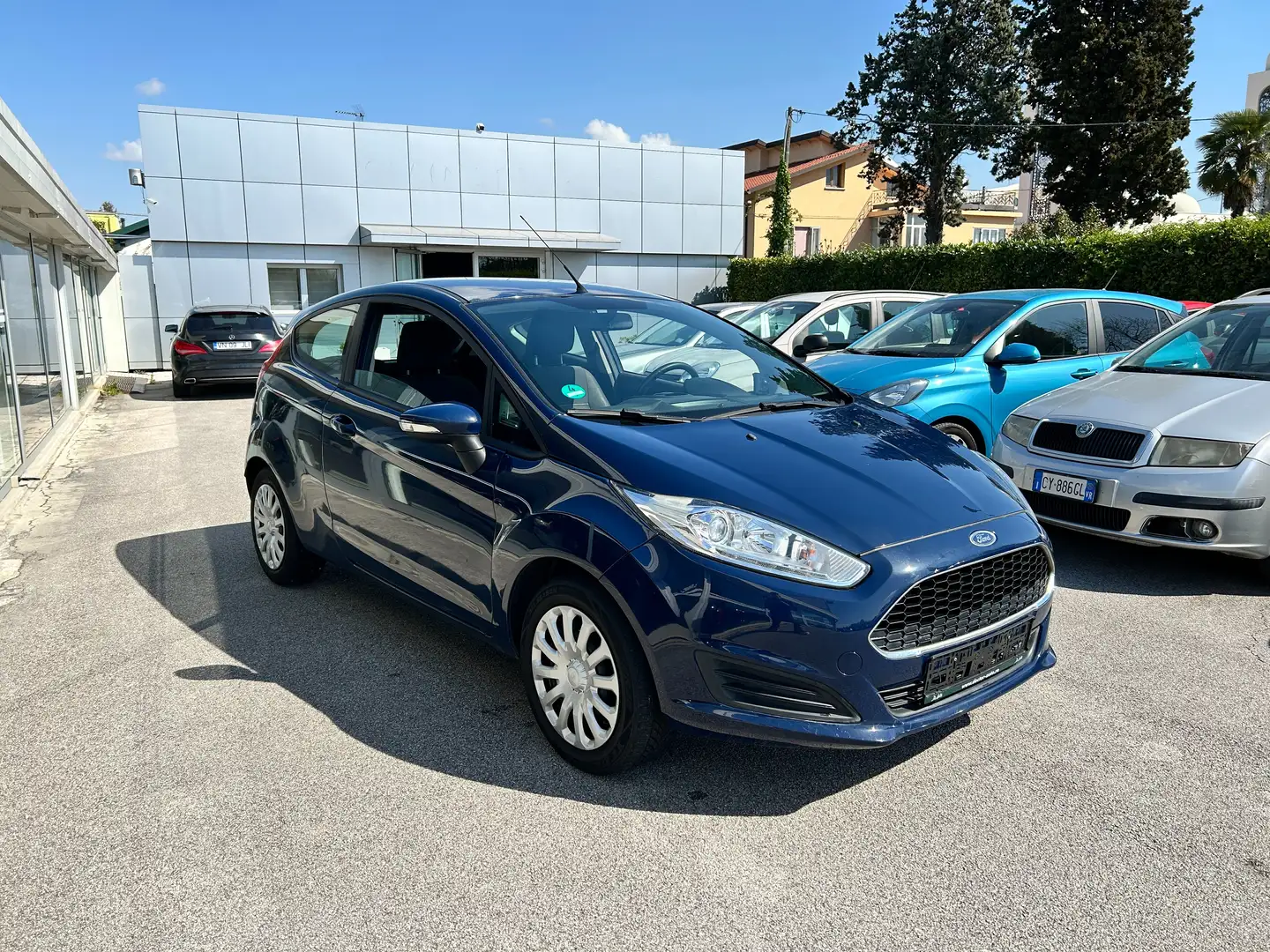 Ford Fiesta 3p 1.5 tdci Plus 75cv E6 Azul - 1
