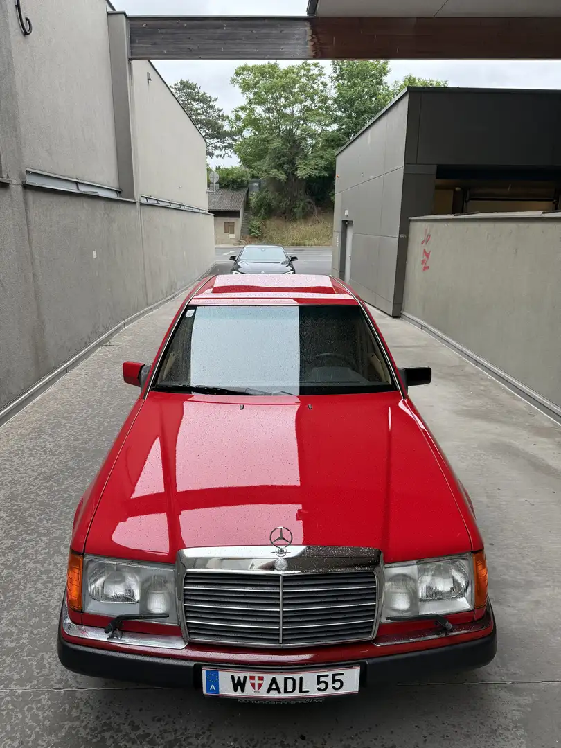 Mercedes-Benz E 300 W124 - 1