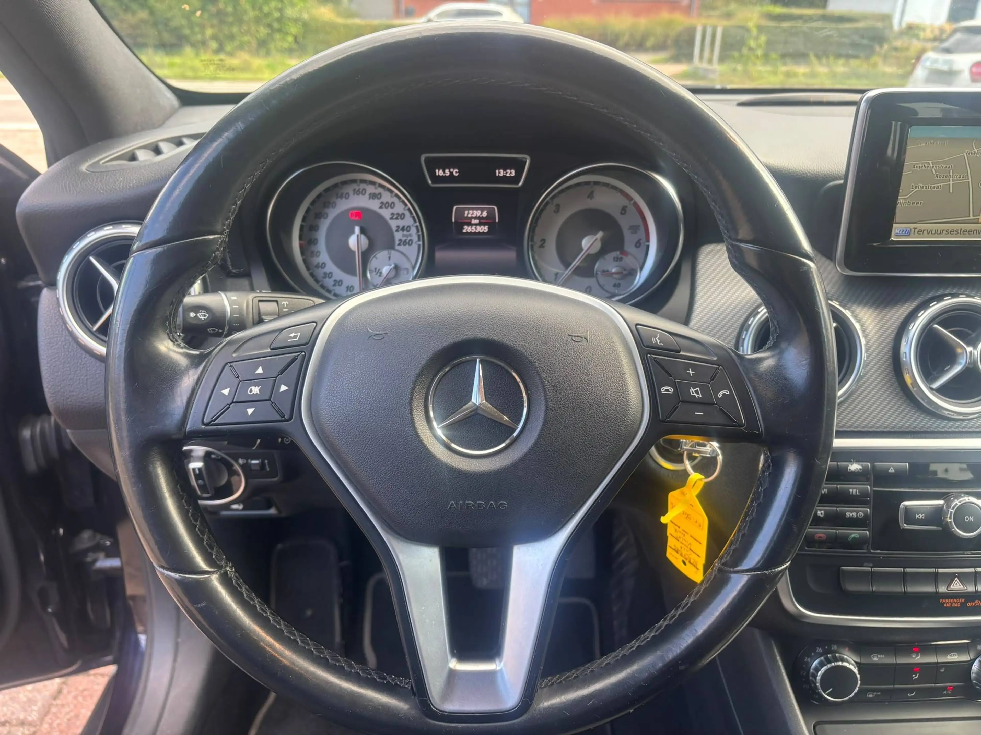 Mercedes-Benz GLA 180 CDI-STYLE-1 PROP+CARNET COMPLET MERCEDES-MECH. PERFECT CONDITION-ONLY EXPORT OR PROF-6400€+VAT!!! — photo 13